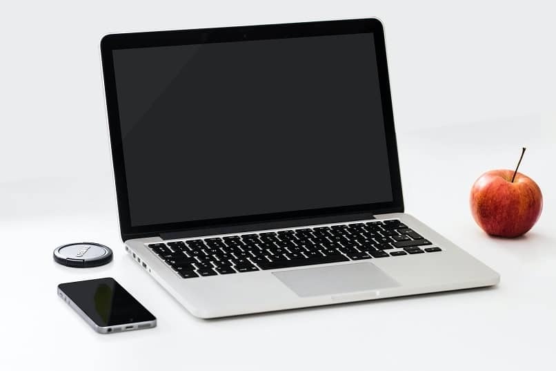 ordinateur portable pomme